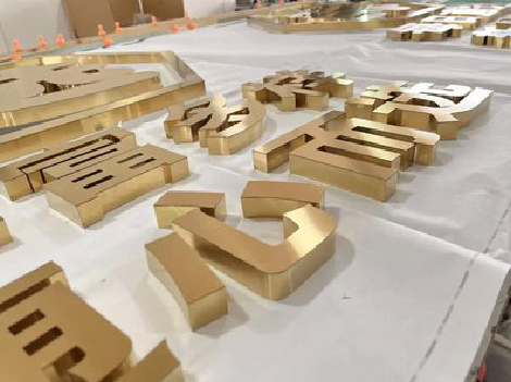  临颍拉丝不锈钢字的特点。